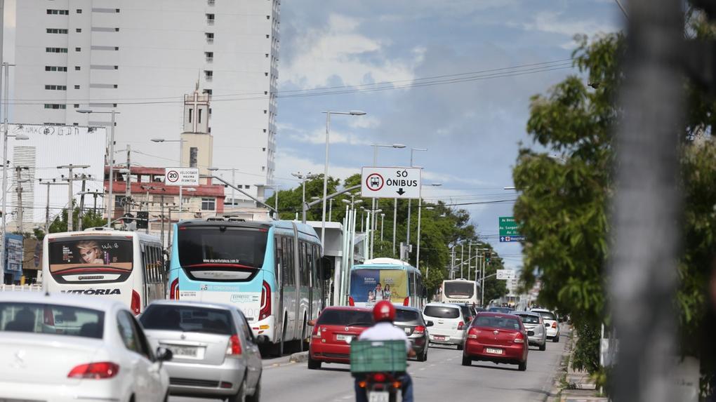 Avenidas terão redução de velocidade em Fortaleza