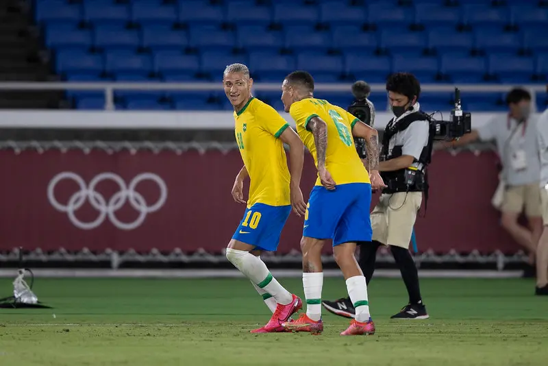 Richarlison comemora gol marcado pela Seleção Brasileira