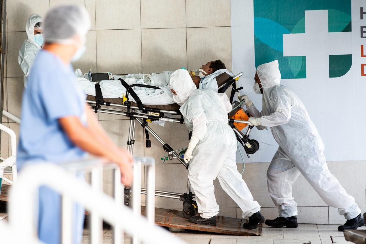 Na última sexta-feira (23), a taxa de ocupação de leitos de UTI no Ceará estava em 47,87% e, de enfermaria, em 25,28%.