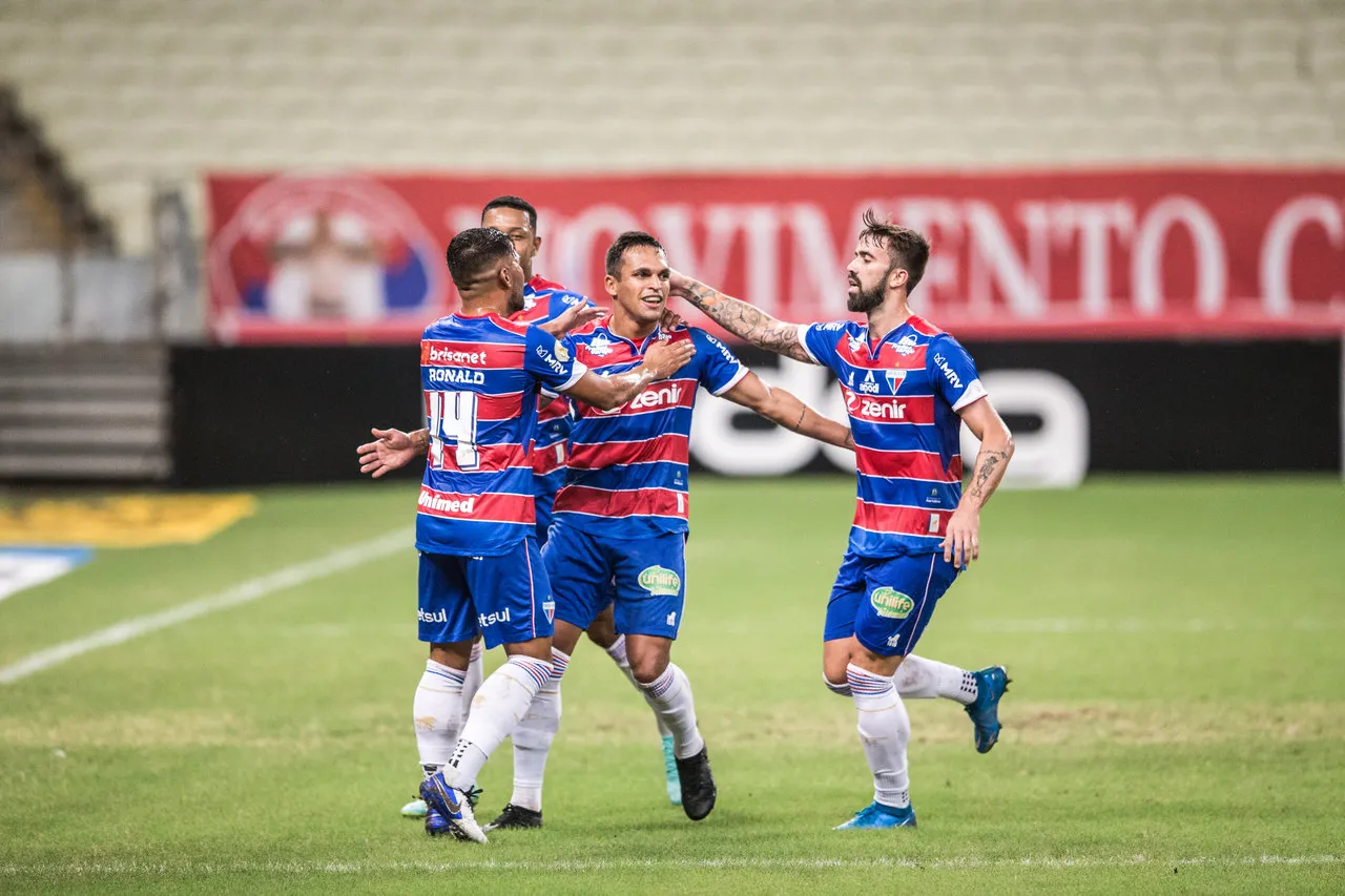 O Fortaleza atravessa boa fase na Série A e conseguiu avançar nas etapas da Copa do Brasil