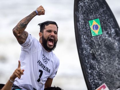 Ítalo Ferreira conquistou o primeiro ouro do surfe olímpico