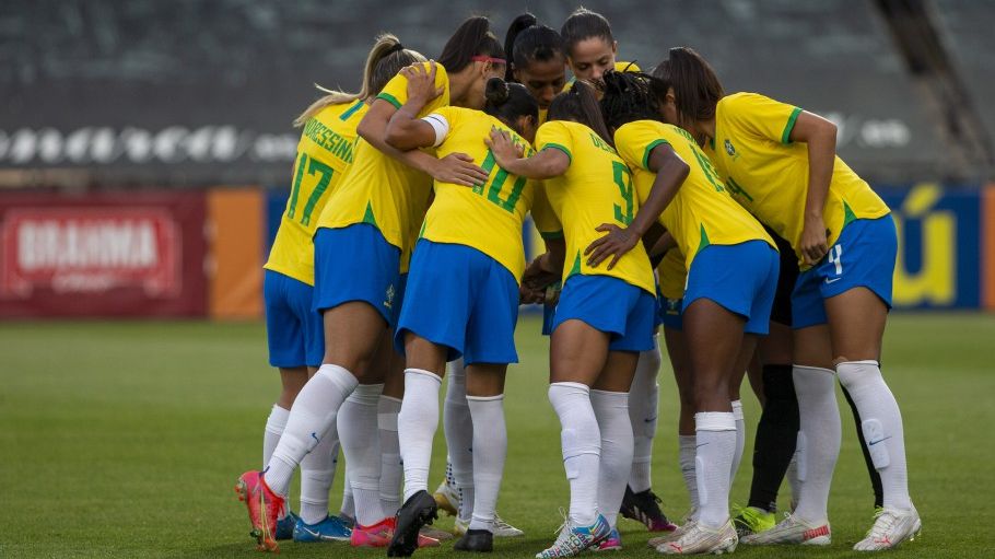 Atletas da Seleção Brasileira reunidas em concentração