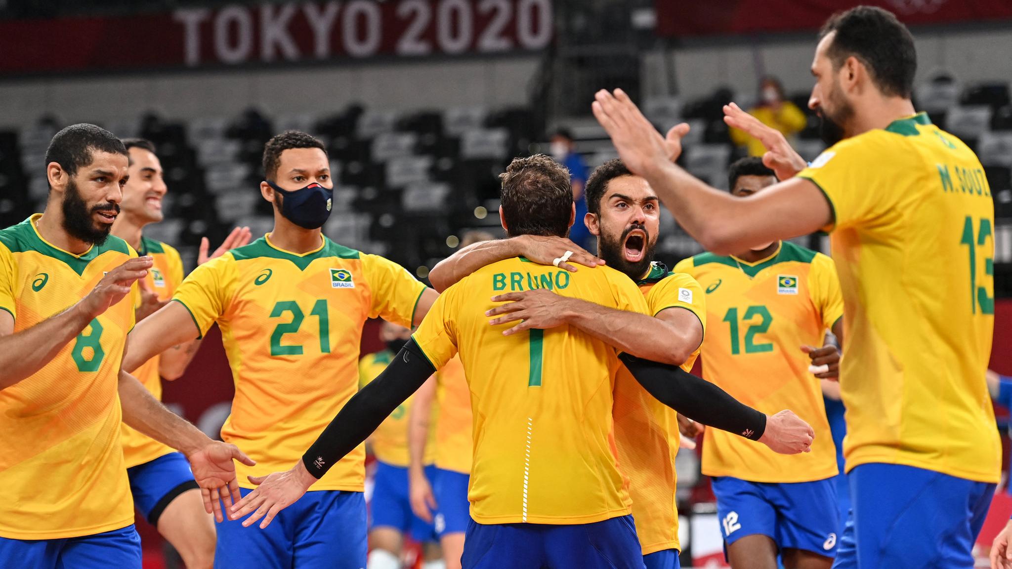 Jogaço em Tóquio! Brasil vence a França no tie-break no vôlei masculino, Olimpíadas