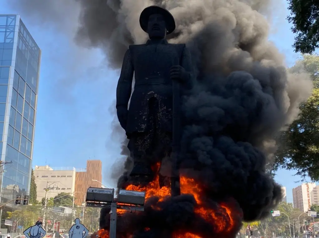 Imagem da notícia STJ decide soltar suspeito de incendiar estátua de Borba Gato em São Paulo