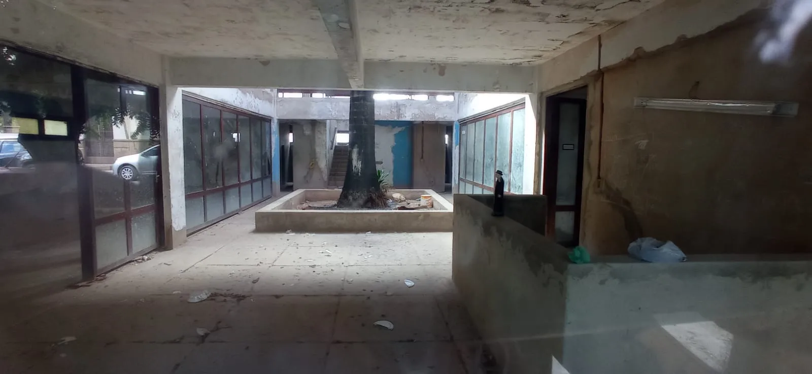 Antes de ser fechada para reforma em fevereiro de 2019, a Biblioteca Pública de Juazeiro do Norte recebia cerca de 3 mil usuários por ano, mesmo em condições precárias.