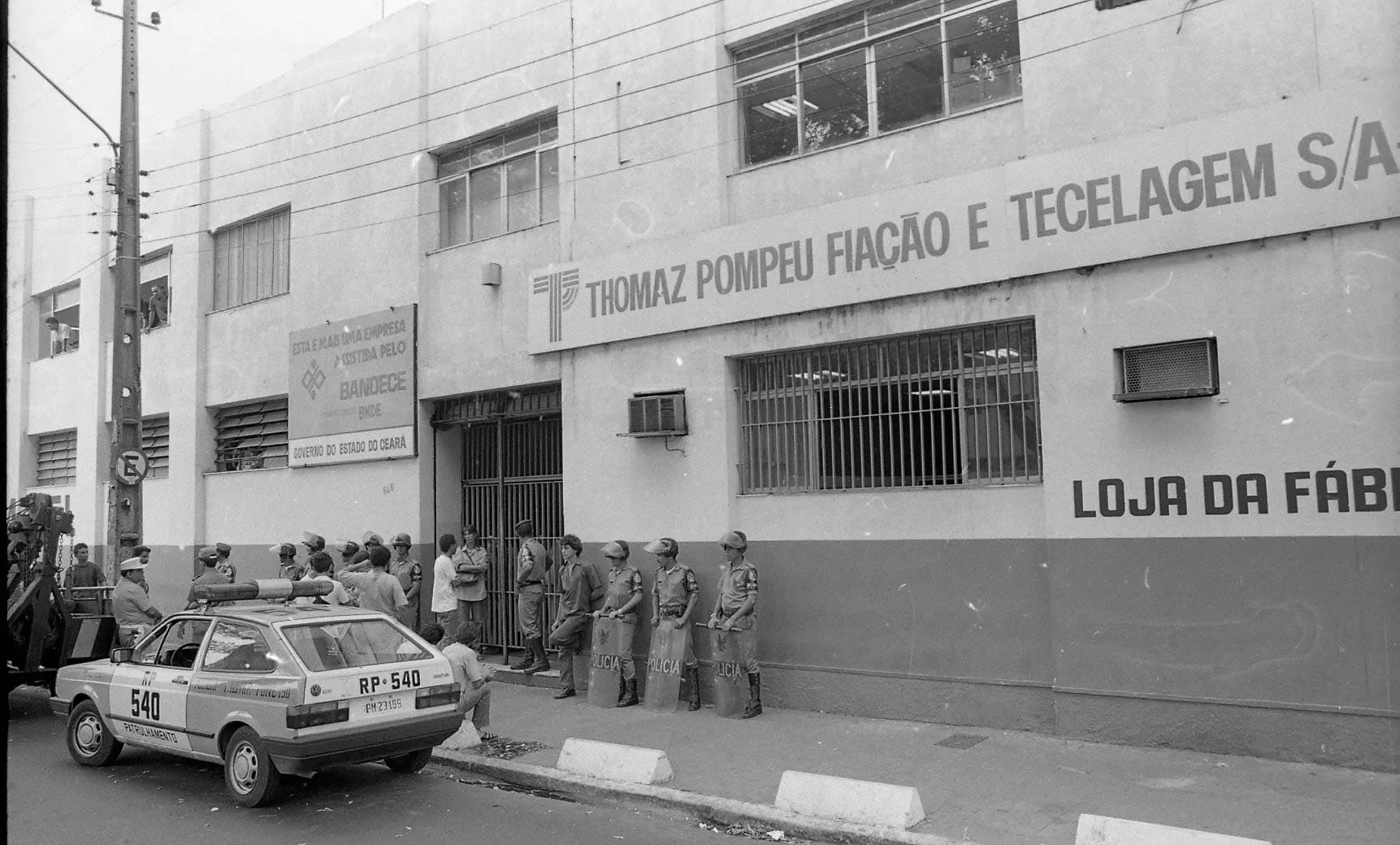 Fachada da Têxtil Thomaz Pompeu em 1992