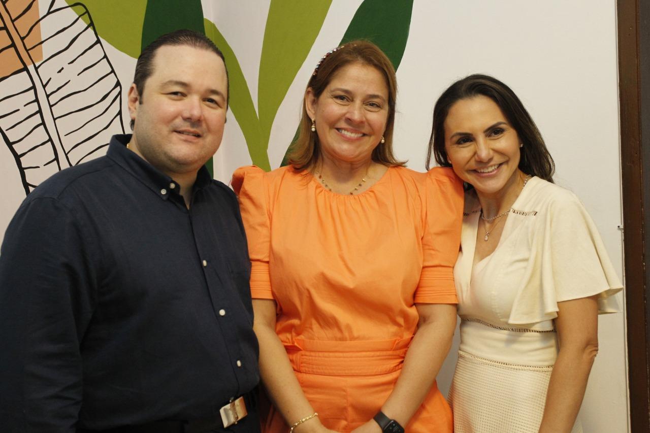 Otávio Queiroz, Silvana Fialho e Adriana Queiroz