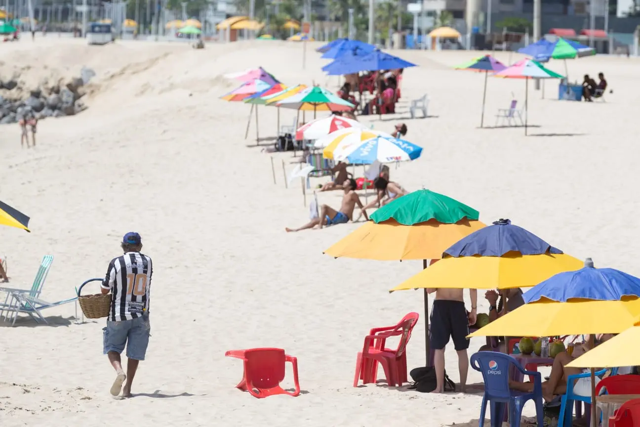 Movimento na Praia dos Crush