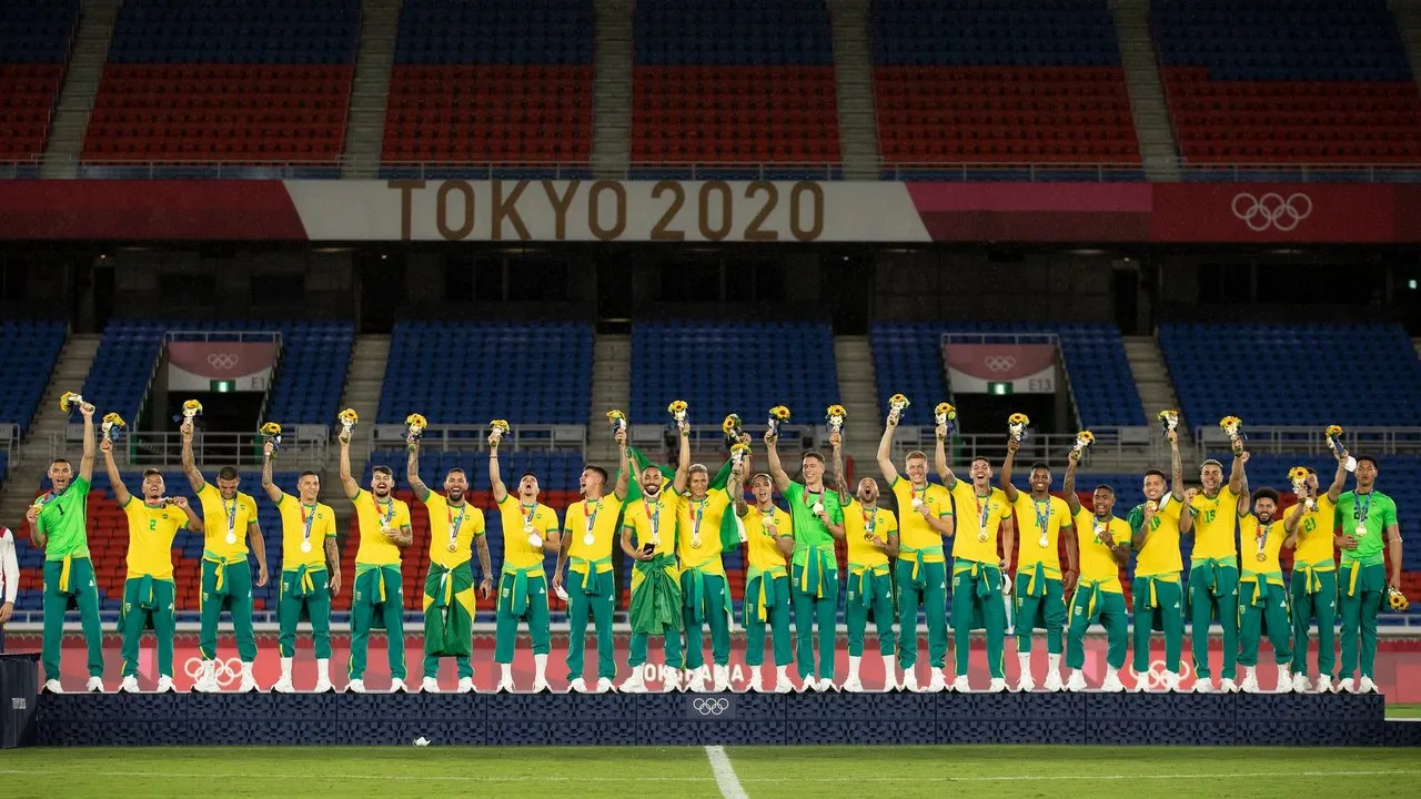 Brasil é bicampeão olímpico no futebol masculino em Tóquio