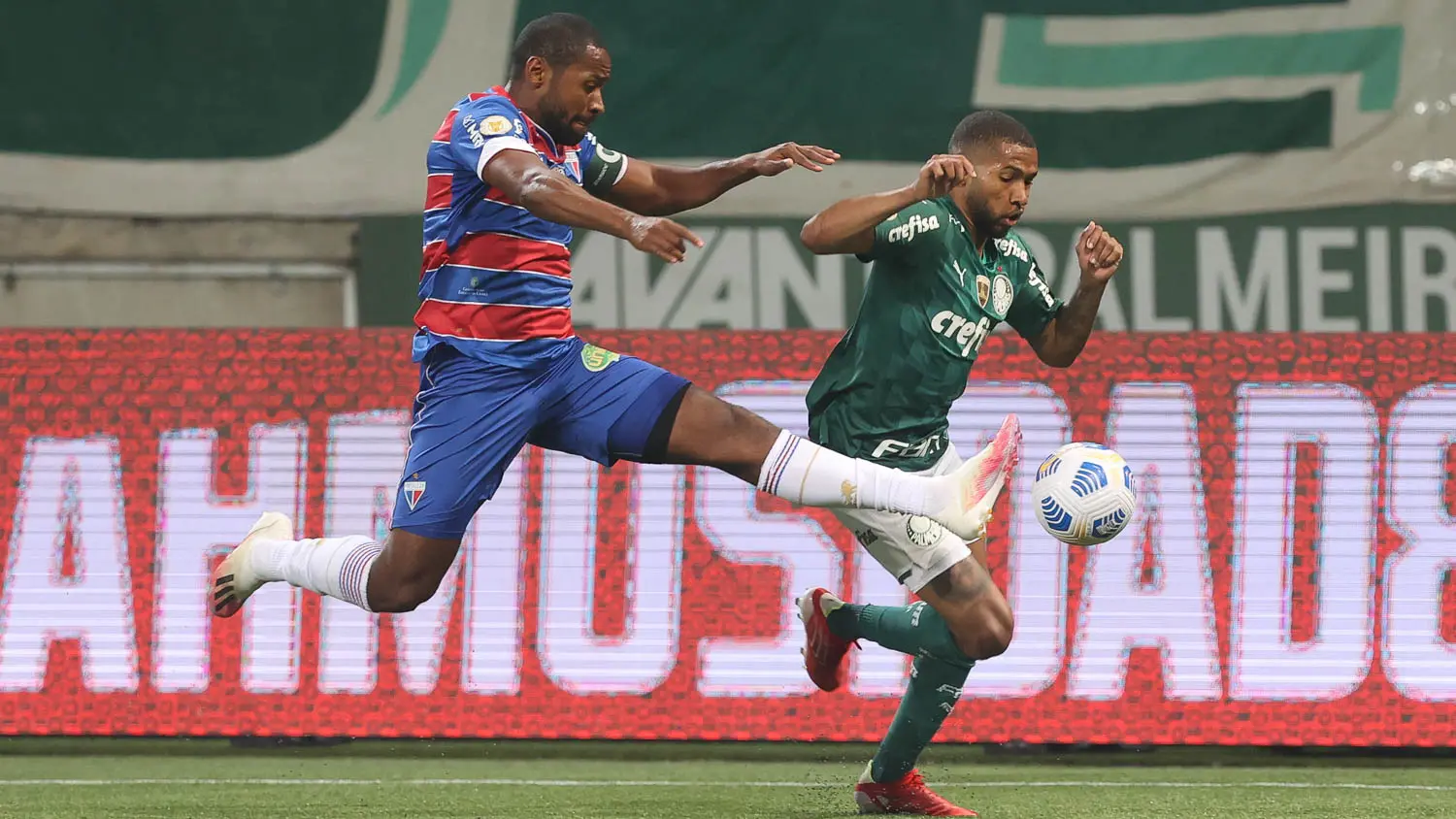 Fortaleza venceu o Palmeiras fora de casa