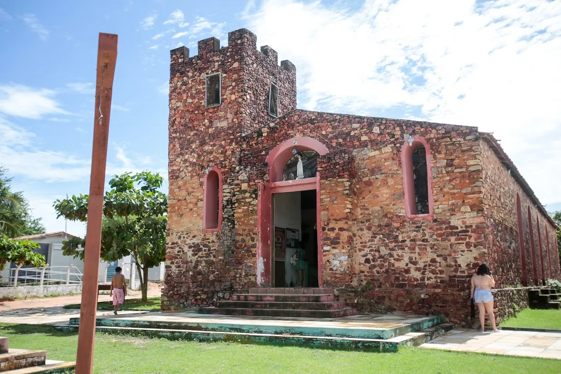 A Igreja de Nossa Senhora do Rosário de Fátima vale a visita por sua arquitetura