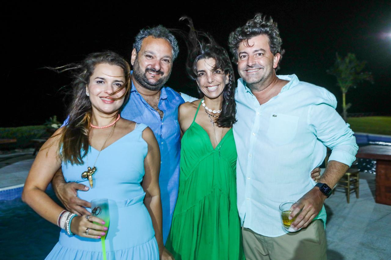 Foto 10: Renata de Paula, Patriolino Dias, Rafa e George Vieira