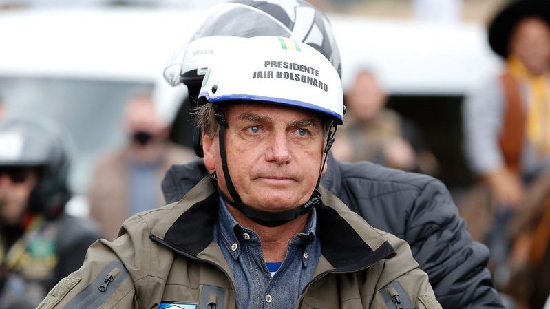 Presidente tem participado de motociatas pelo Brasil