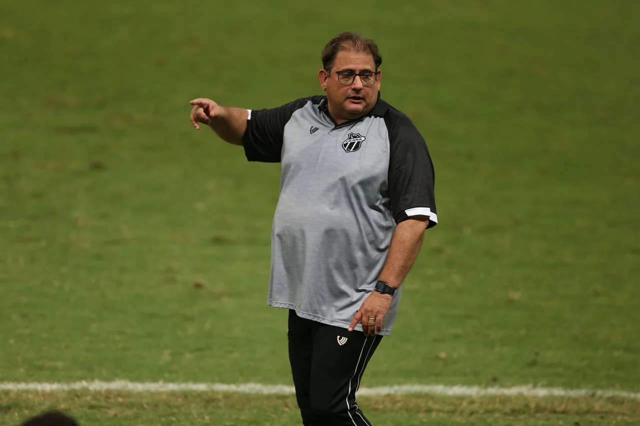 Guto Ferreira foi o técnico do Ceará que mais comandou jogos na Série A do Brasileiro, sendo o único a ficar por uma edição inteira