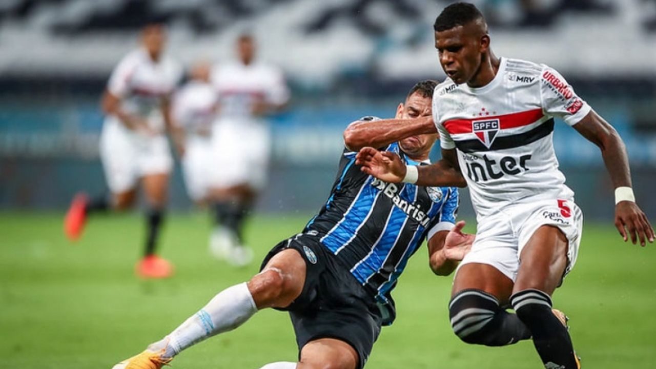 OUÇA AGORA: São Paulo x Grêmio pelo Brasileirão