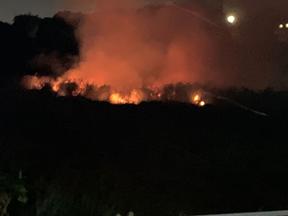 Incêndio atinge indústria têxtil no bairro Henrique Jorge, em Fortaleza