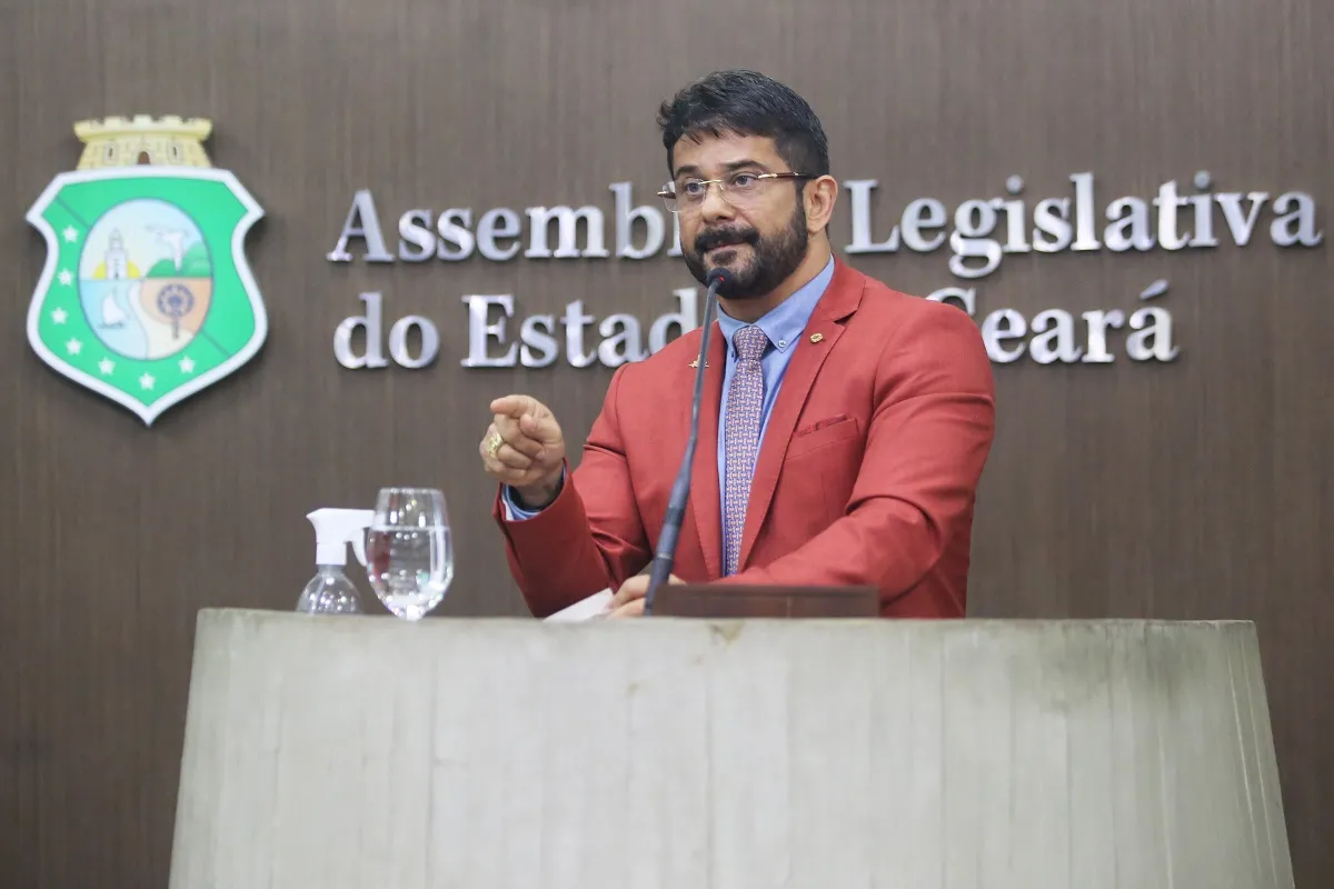 Deputado Apóstolo Luiz Henrique defende a não participação do PP na CPI