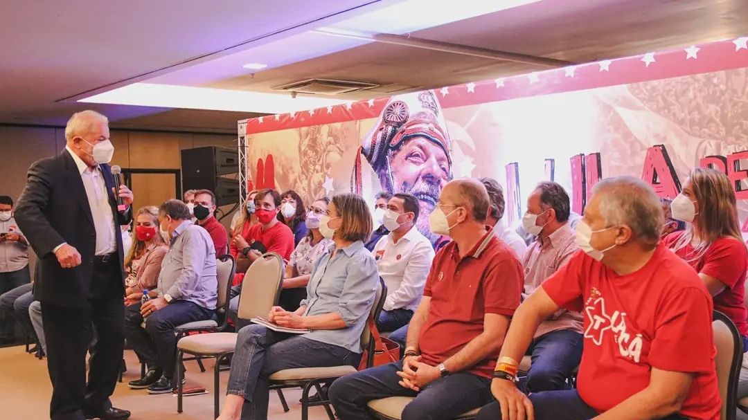 Lula participou de encontro com deputados, prefeitos e vereadores do PT no Ceará