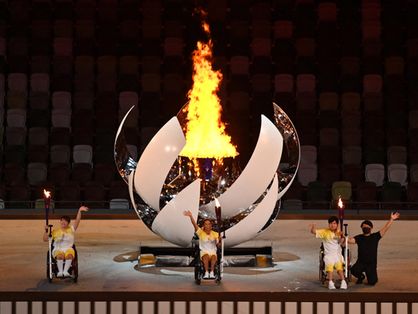 Pira olímpica acesa nos Jogos Paralímpicos de Tóquio