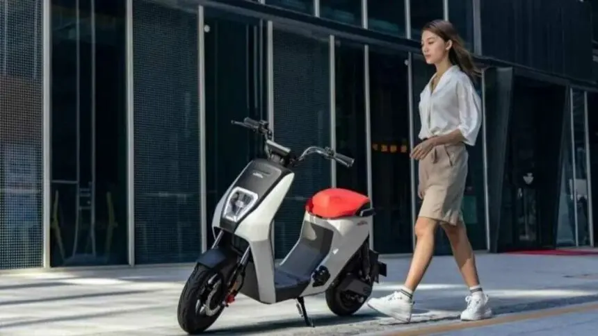honda lança scooter na china