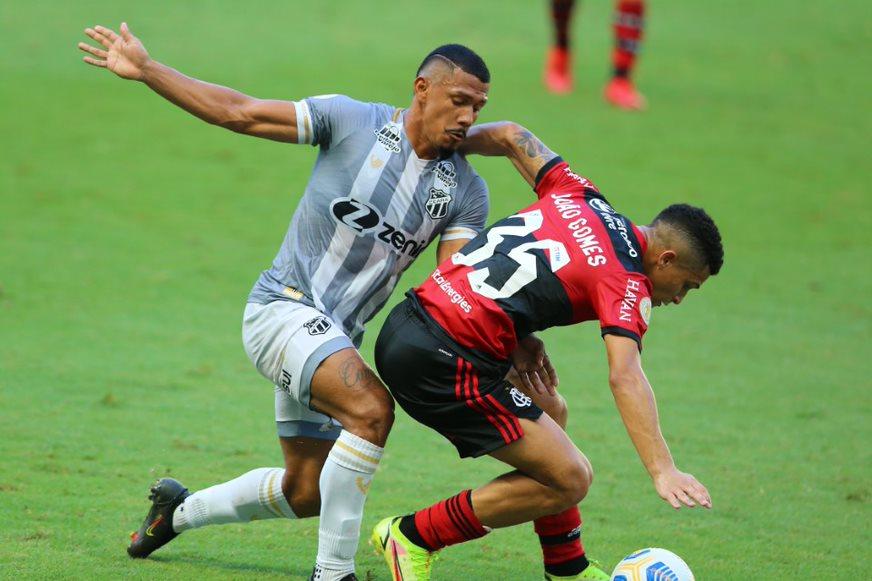 Com gol validado pelo VAR, Fortaleza perde para o Cruzeiro e chega ao 7º  jogo sem vencer na Série A - Jogada - Diário do Nordeste