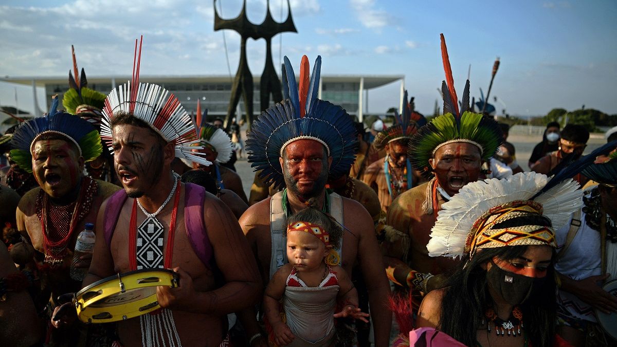 Protesto de povos originários em Brasília pela derrubada do Marco Temporal