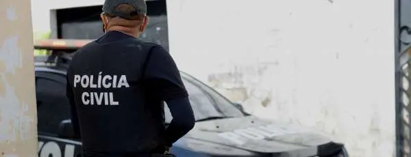 Irmãos paraibanos são presos em flagrante pelo crime de estelionato, no bairro Papicu, em Fortaleza