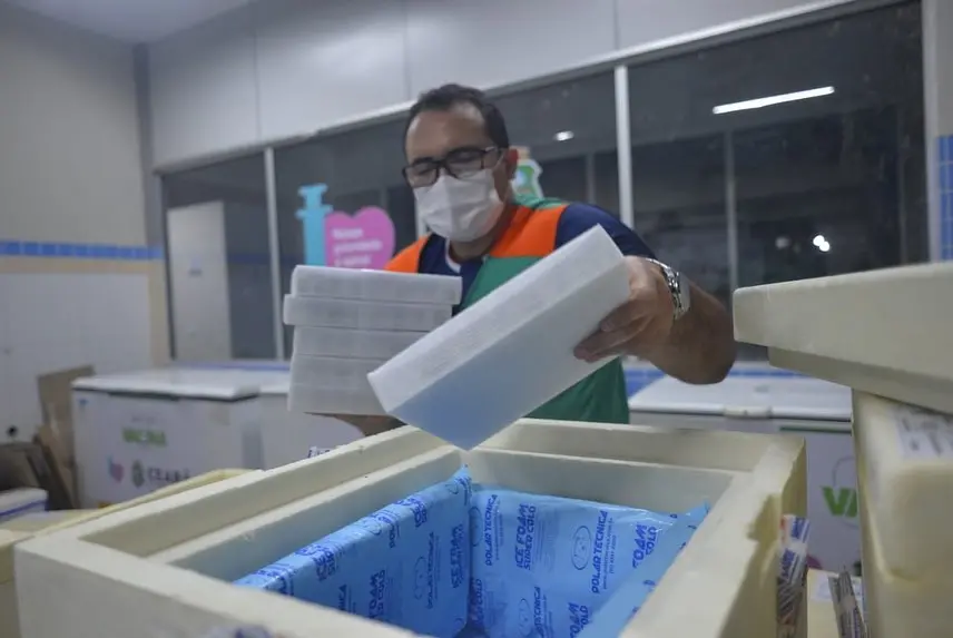 Chegada de vacina no Ceará