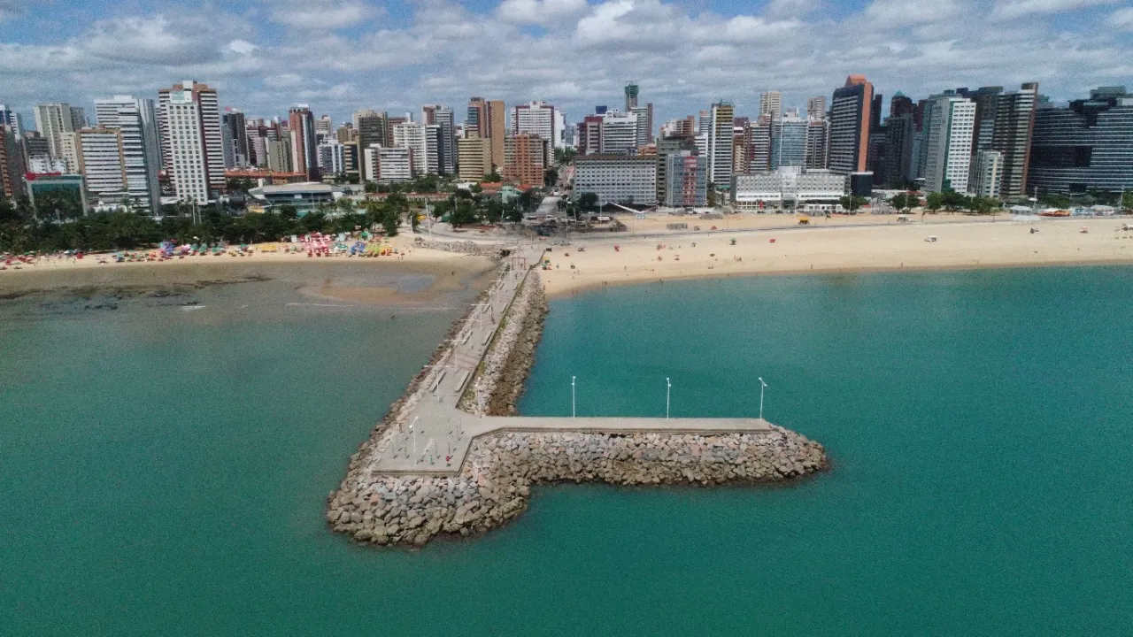 Expansão ocorreu entre os espigões da Avenida Rui Barbosa e da Avenida Desembargador Moreira.