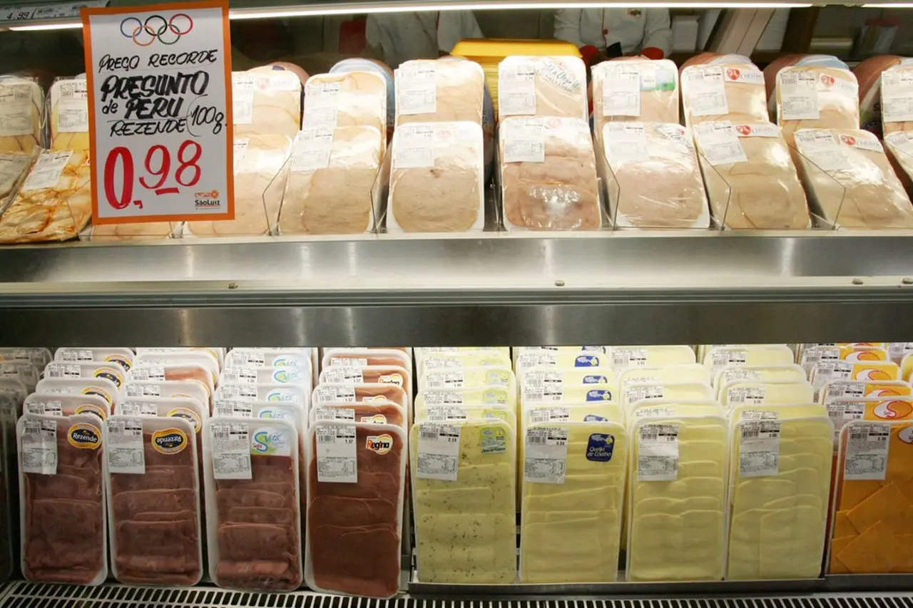 Presunto e queijo preços