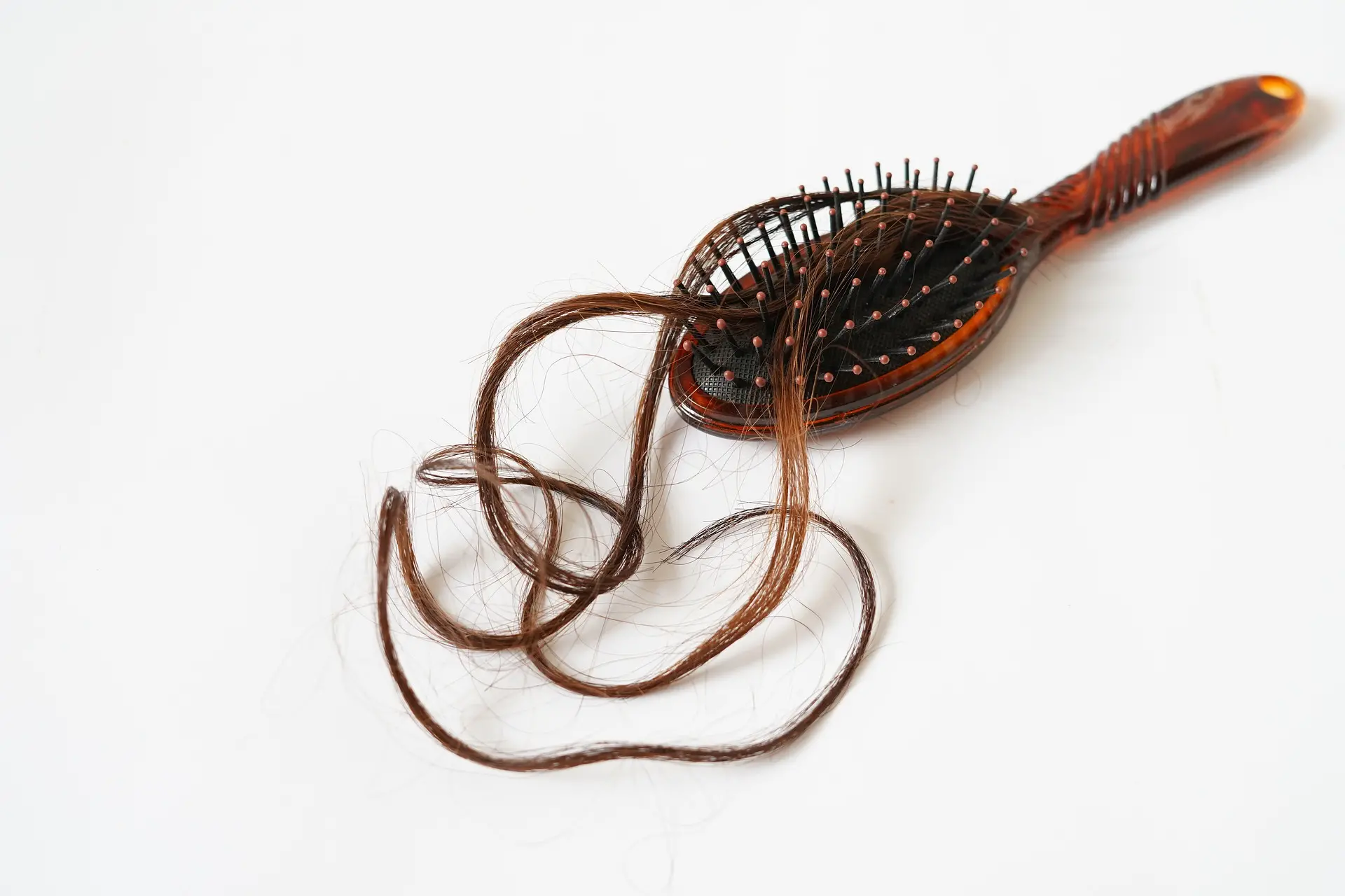 Imagem da notícia A falta de cuidado pode fazer seu cabelo cair