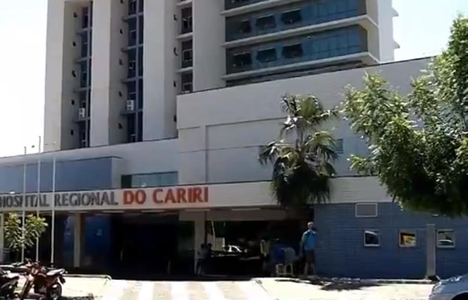 Fachada do Hospital Regional do Cariri (HRC)