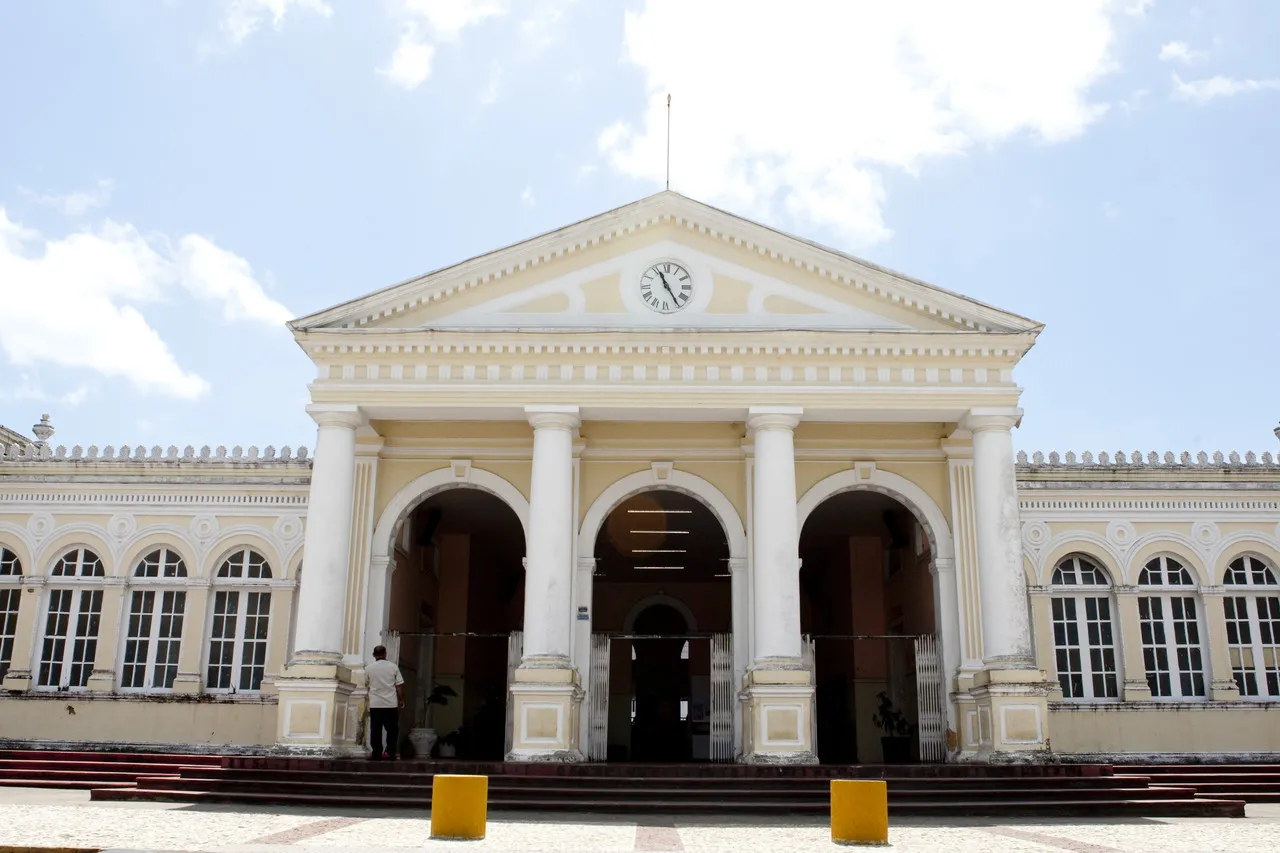 Fachada da Estação João Felipe