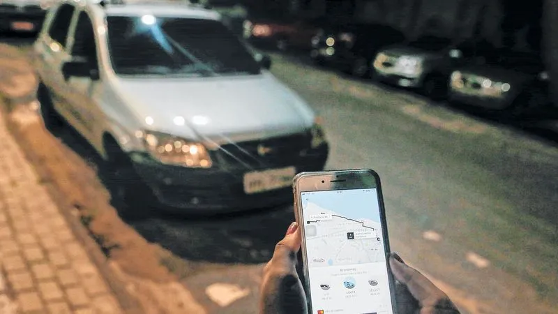 Motoristas estão escolhendo quais corridas aceitar ou não, o que acaba refletindo diretamente no tempo de espera do passageiro.