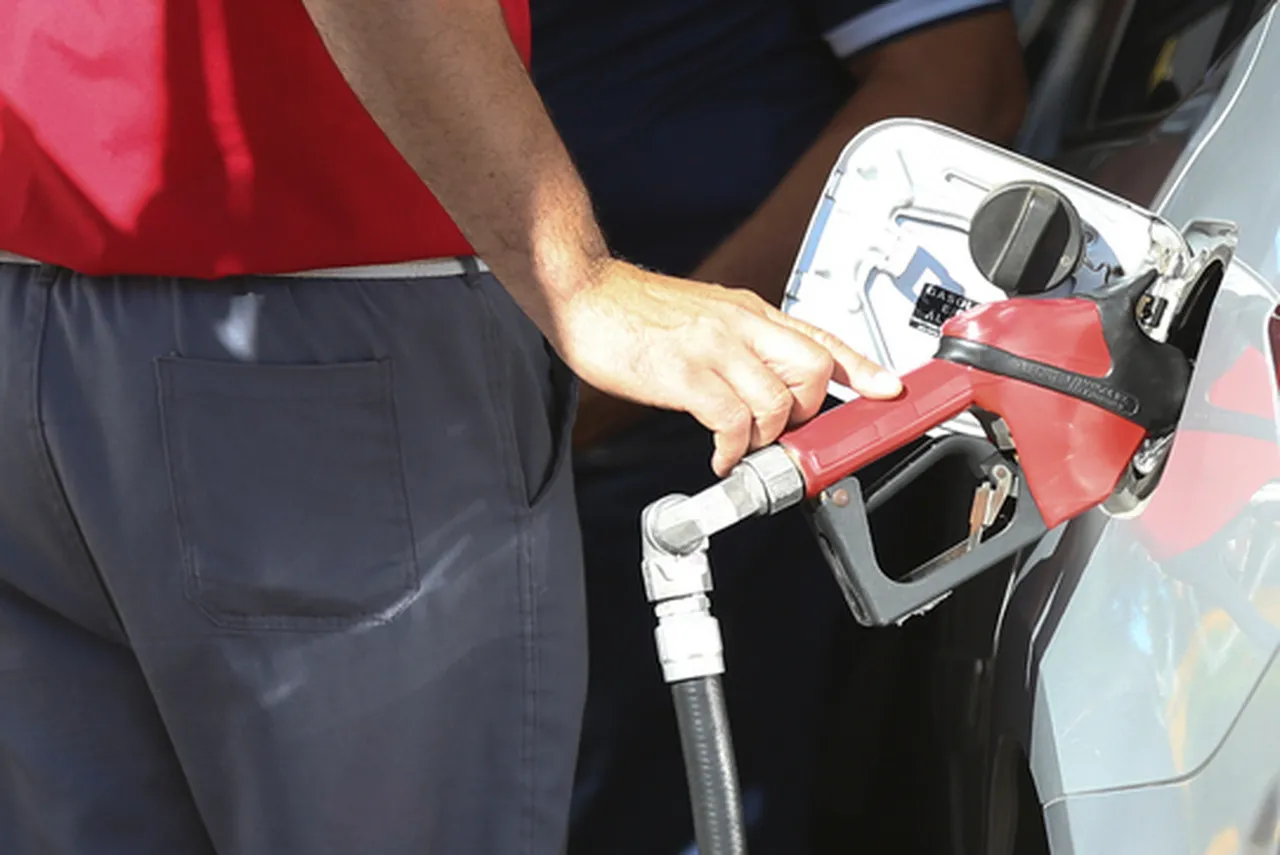 Gasolina foi um dos itens que mais apresentou elevação nos últimos 12 meses