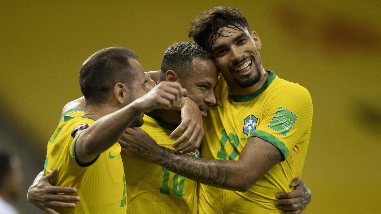 Brasil joga bem, bate o Peru no Recife e engata oitava vitória nas  Eliminatórias - Jogada - Diário do Nordeste