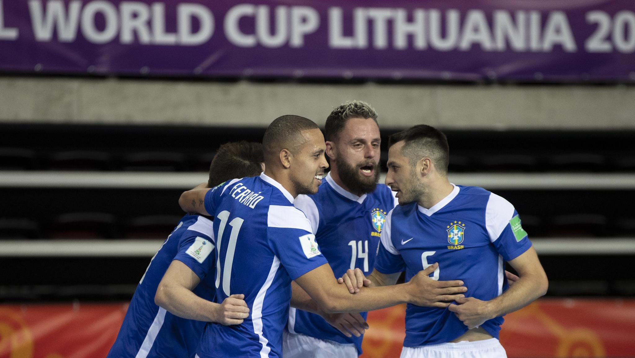 Impiedosa, Espanha goleia Costa Rica por 7 x 0 na Copa do Mundo