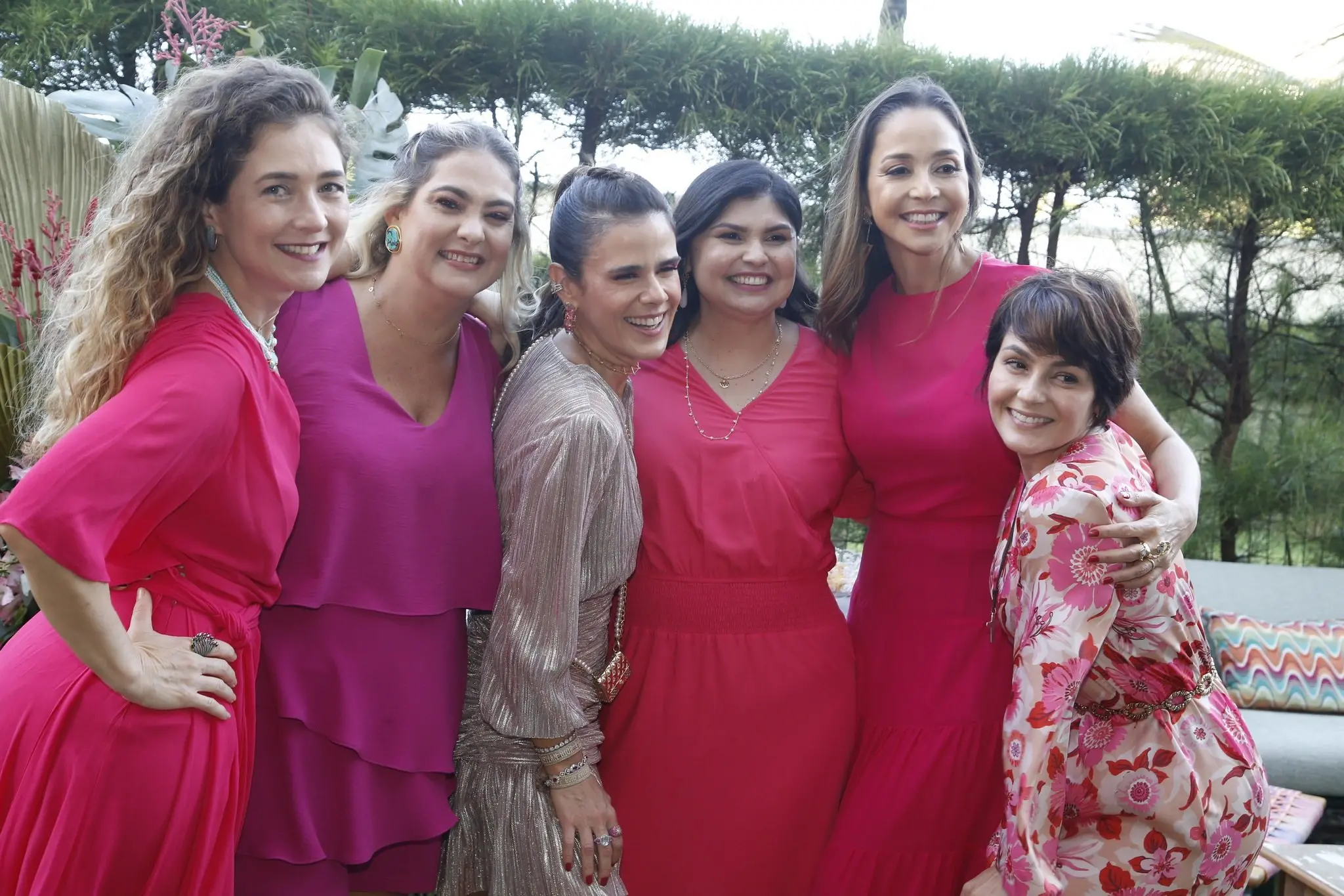 Niedja Bezerra e amigas