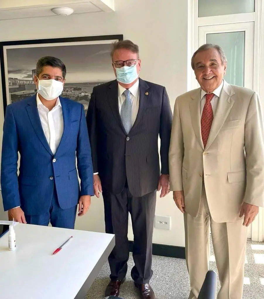 Chiquinho Feitosa e lideranças do DEM