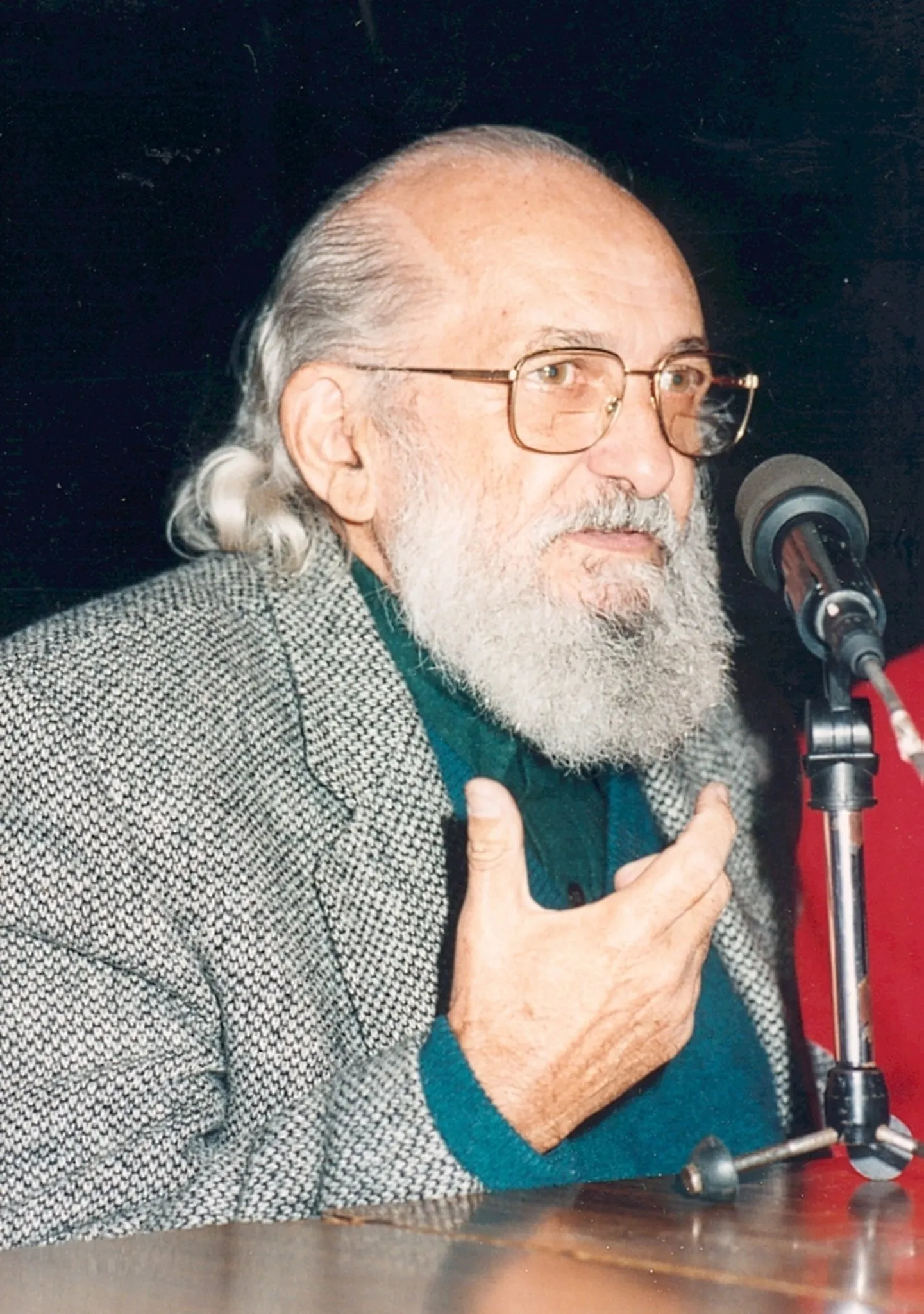 Paulo Freire desenvolveu um método de alfabetização próprio