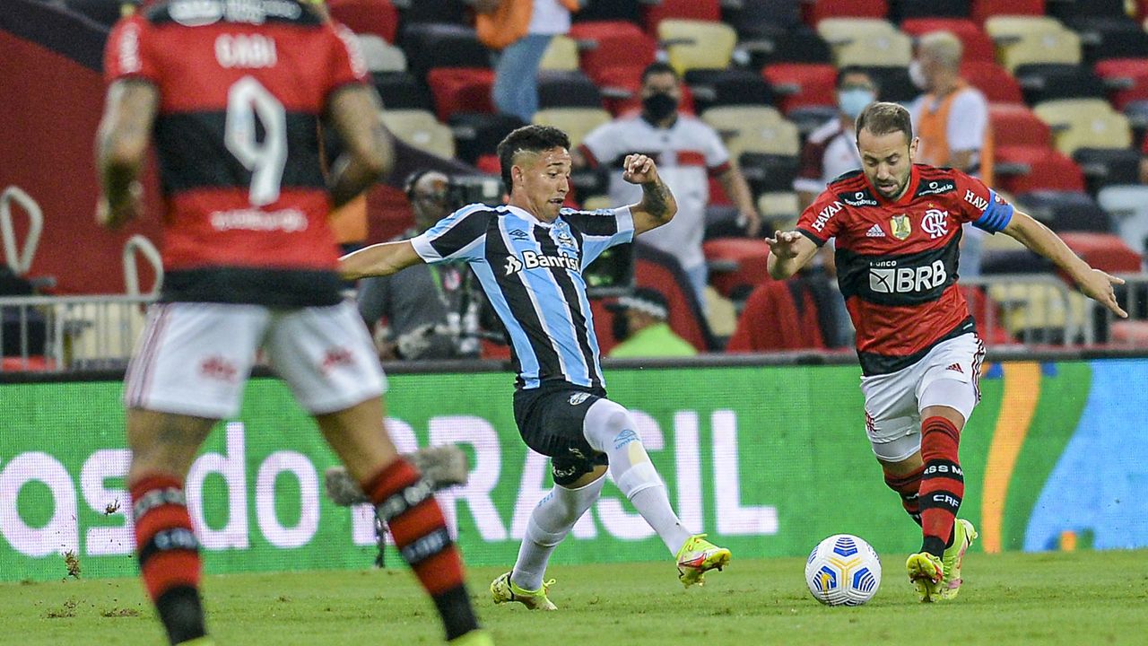 Futebol: Campeonato brasileiro prossegue neste sábado com 5 jogos; no  domingo mais quatro e um na segunda fechando a rodada - O Defensor