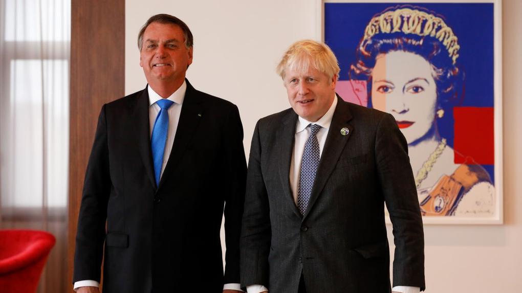 Bolsonaro e Boris Johnson juntos em reunião em Nova York