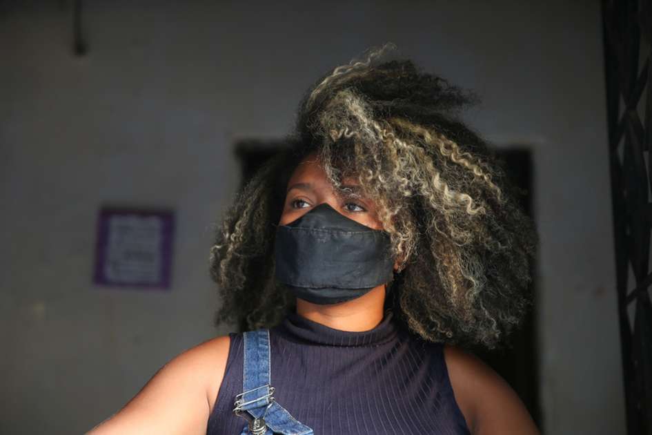 'Pra andar de bicicleta, tenho que estar com a nota fiscal': cearenses relatam racismo diário