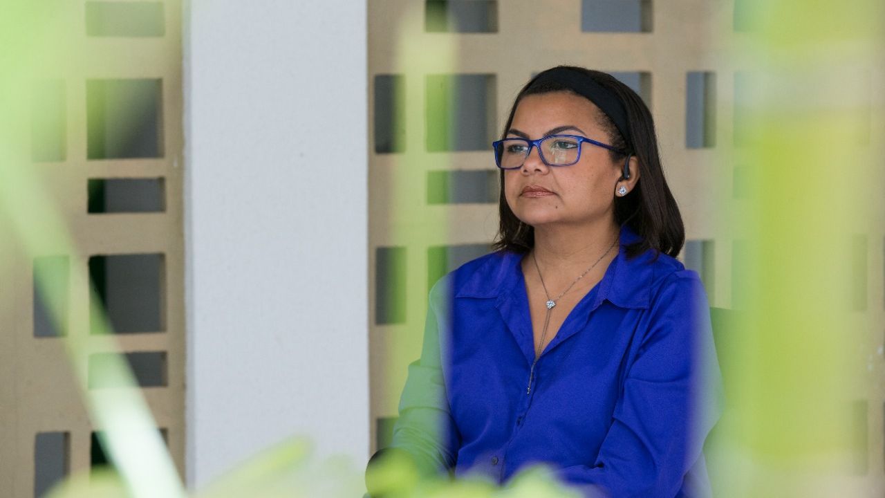 Ana Paula Barroso, diretora adjunta do Departamento de Proteção a Grupos Vulneráveis da Polícia Civil do Ceará, vítima de racismo em loja de Fortaleza.