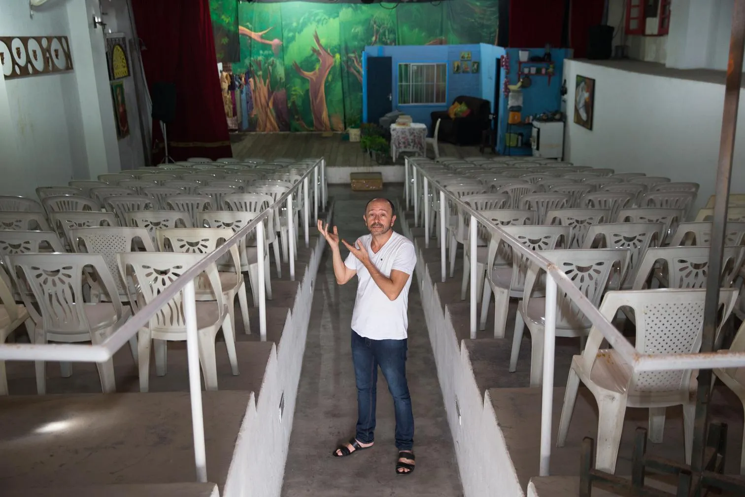 Carri Costa administra o Teatro da Praia há 28 anos na Praia de Iracema