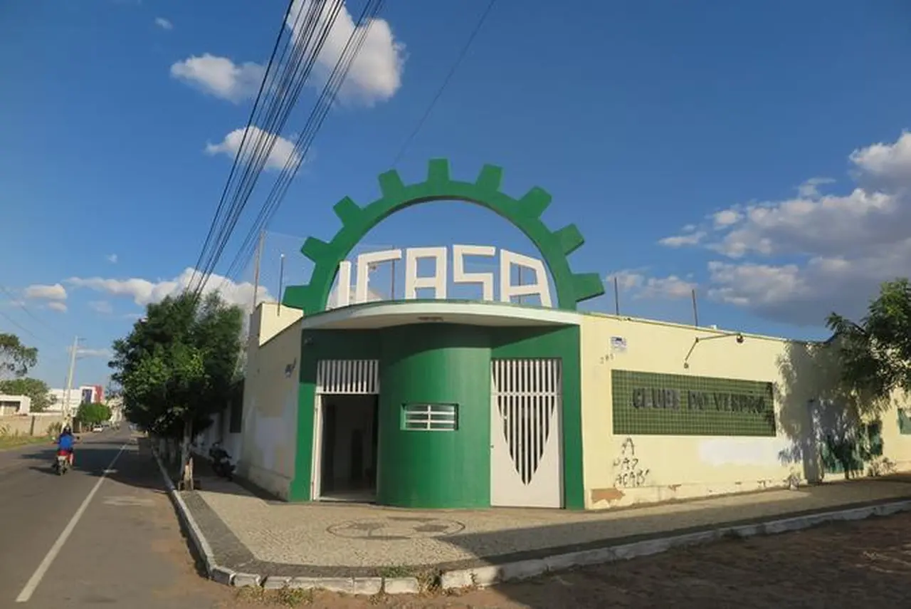 Foto da fachada do Icasa