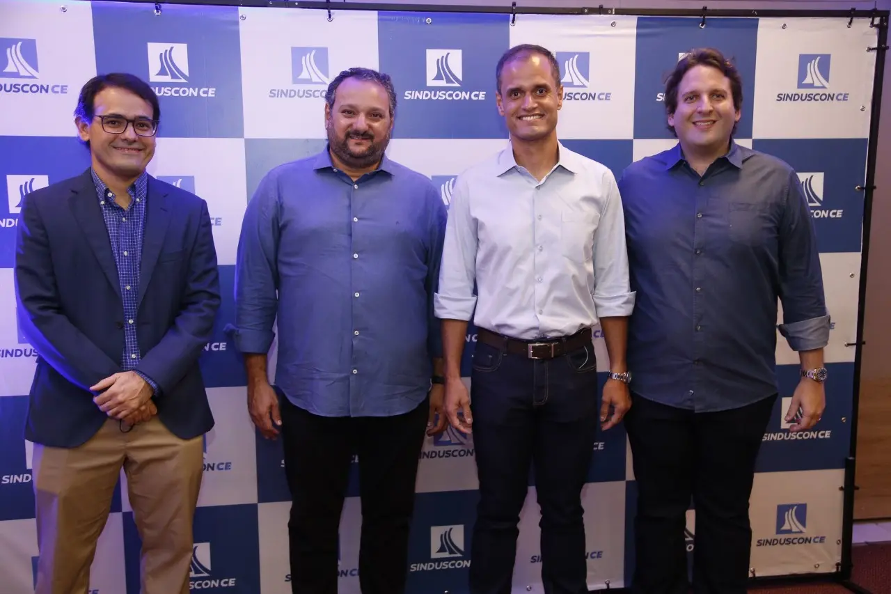 Foto 1 André Quinderé, Patriolino Dias, Enio Leão e Daniel Simões