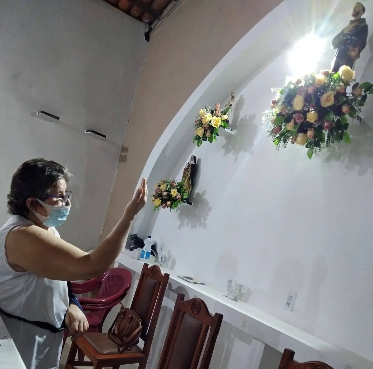 Após a reconstrução, moradores celebram com fé e entusiasmo o novenário em honra de São Francisco, padroeiro da comunidade