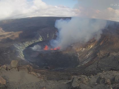 Vulcão havaiano entrou em erupção na tarde desta quarta-feira (29).