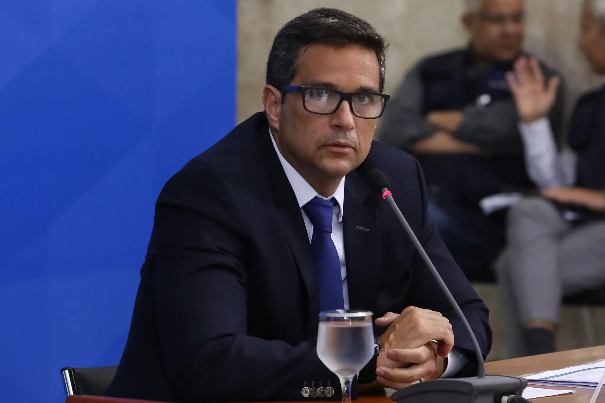 Presidente do Banco Central, Roberto Campos Neto, também é suspeito de conflitos de interesse